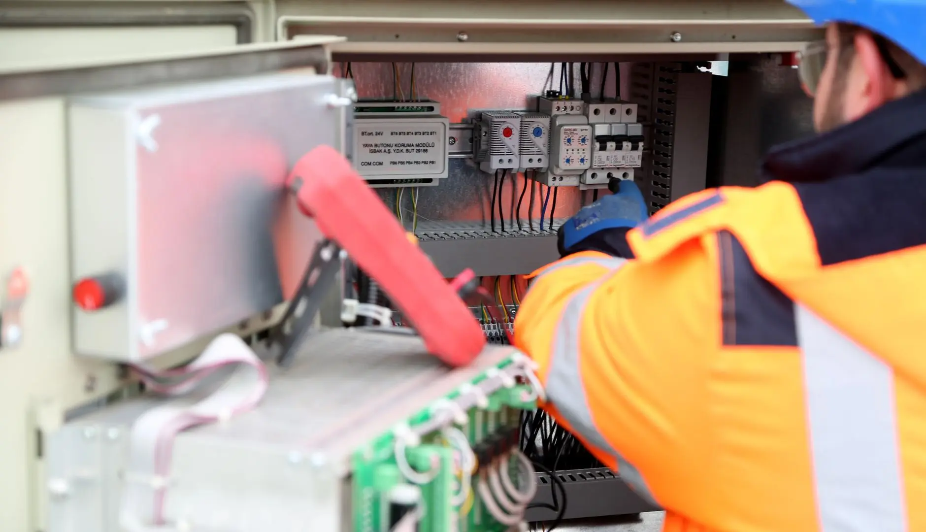 7 critères d'audit pour sécuriser vos diagnostics de risques électriques